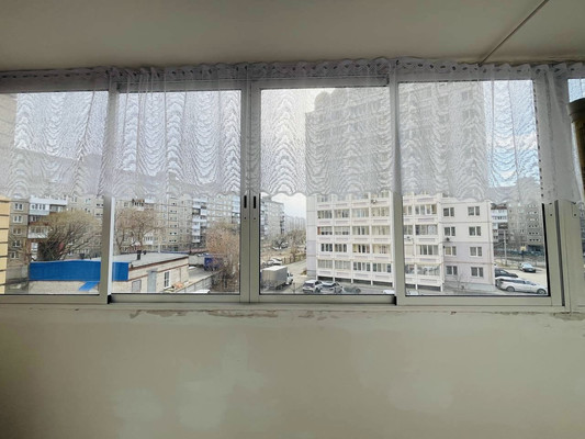 Продам однокомнатную (1-комн.) квартиру, Строителей ул, 26, Пермь г