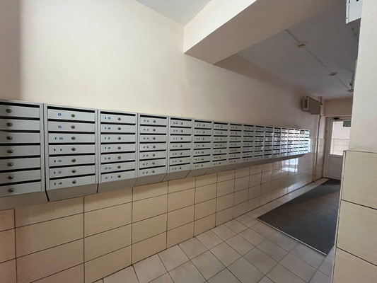 Продам однокомнатную (1-комн.) квартиру, Строителей ул, 26, Пермь г