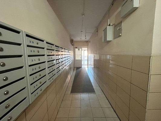 Продам однокомнатную (1-комн.) квартиру, Строителей ул, 26, Пермь г