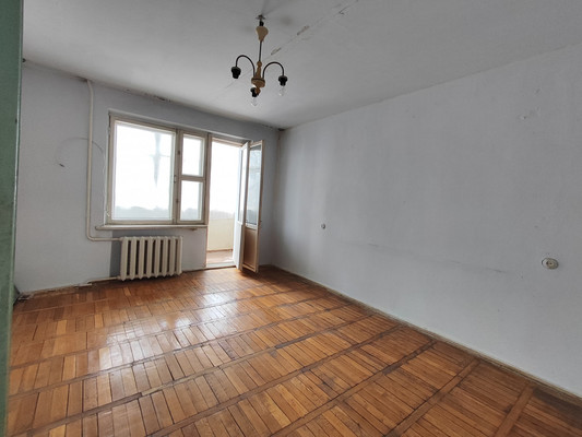 Продам двухкомнатную (2-комн.) квартиру, Ворошилова ул, 1, Апшеронск г
