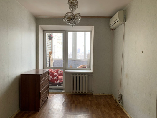 Продам двухкомнатную (2-комн.) квартиру, Искусственная ул, 13, Ростов-на-Дону г