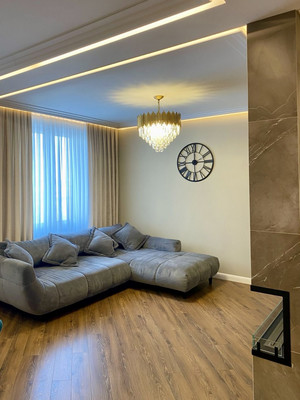 Продам трехкомнатную (3-комн.) квартиру, Абсалямова ул, 19, Казань г