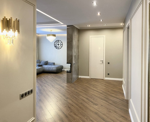 Продам трехкомнатную (3-комн.) квартиру, Абсалямова ул, 19, Казань г
