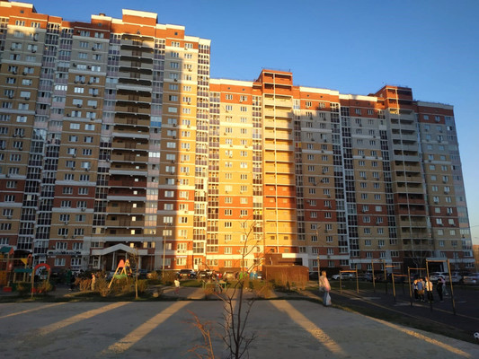 Продам однокомнатную (1-комн.) квартиру, Осканова ул, 6, Липецк г