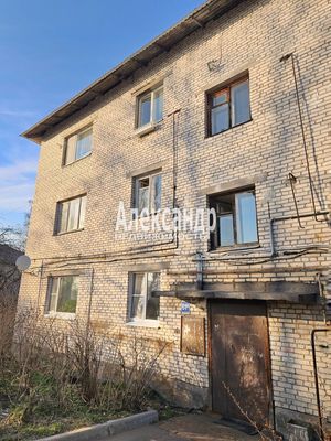 Продам двухкомнатную (2-комн.) квартиру, Выборгское ш, 61А, Каменногорск г