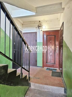 Продам двухкомнатную (2-комн.) квартиру, Выборгское ш, 61А, Каменногорск г