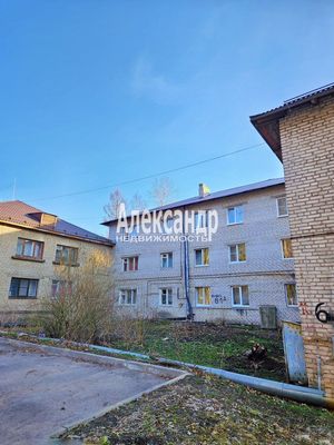 Продам двухкомнатную (2-комн.) квартиру, Выборгское ш, 61А, Каменногорск г