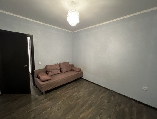 Продам двухкомнатную (2-комн.) квартиру, Салютина пер, 2к2, Ростов-на-Дону г