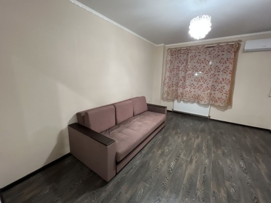 Продам двухкомнатную (2-комн.) квартиру, Салютина пер, 2к2, Ростов-на-Дону г
