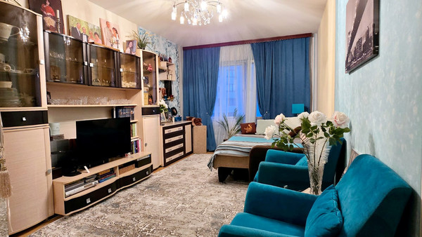 Продам однокомнатную (1-комн.) квартиру, Ленинский пр-кт, 72к1, Санкт-Петербург г