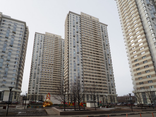Продам многокомнатную квартиру, Погонный проезд, 3Ак2, Москва г