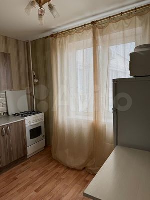 Продам однокомнатную (1-комн.) квартиру, Победы пр-кт, 56, Казань г