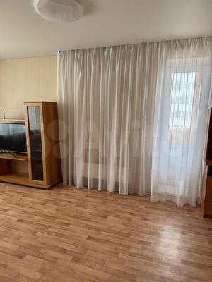 Продам однокомнатную (1-комн.) квартиру, Победы пр-кт, 56, Казань г