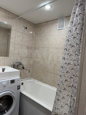 Продам однокомнатную (1-комн.) квартиру, Победы пр-кт, 56, Казань г
