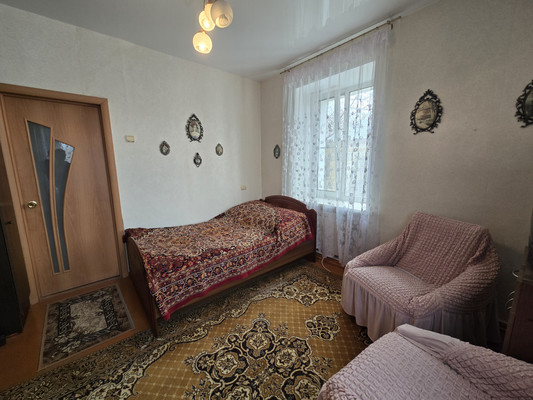Продам двухкомнатную (2-комн.) квартиру, Страж Революции ул, 17, Нижний Новгород г