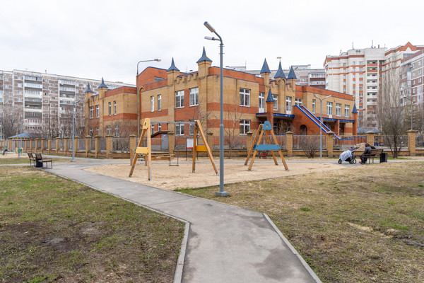 Продам многокомнатную квартиру, Закиева ул, 23, Казань г