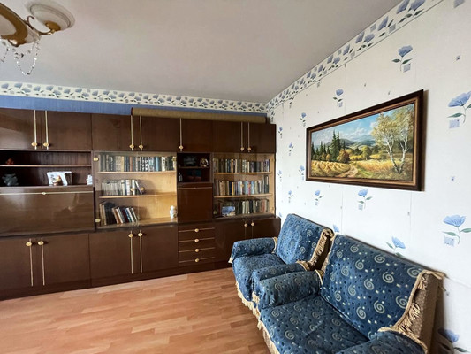 Продам двухкомнатную (2-комн.) квартиру, Пушкина ул, 13, Пермь г