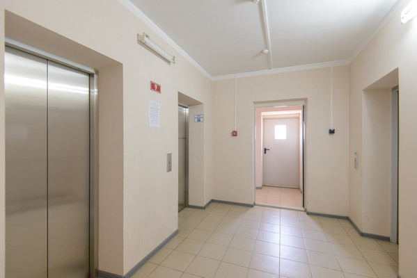 Продам трехкомнатную (3-комн.) квартиру, 20-я линия ул, 43, Ростов-на-Дону г