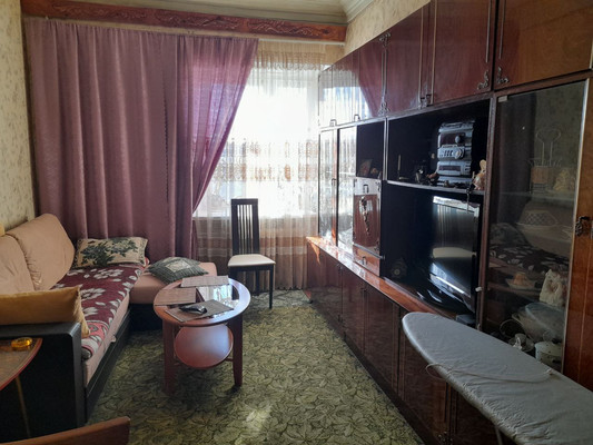 Продам двухкомнатную (2-комн.) квартиру, Ленина пр-кт, 80, Мурманск г