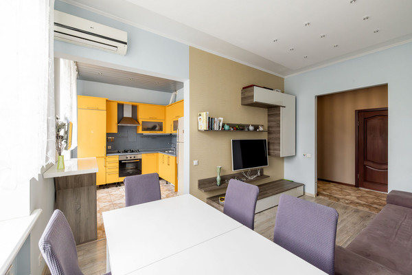 Продам многокомнатную квартиру, Бориса Галушкина ул, 26, Москва г