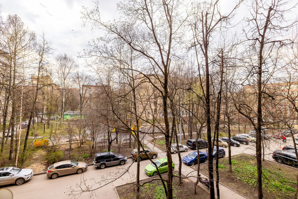 Продам многокомнатную квартиру, Бориса Галушкина ул, 26, Москва г