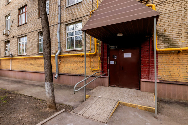 Продам многокомнатную квартиру, Бориса Галушкина ул, 26, Москва г