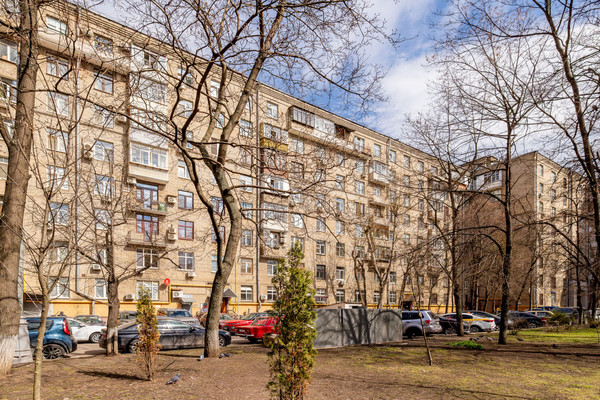 Продам многокомнатную квартиру, Бориса Галушкина ул, 26, Москва г