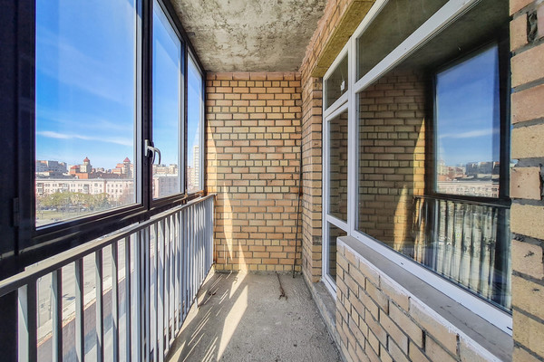 Продам двухкомнатную (2-комн.) квартиру, Свободы ул, 93, Челябинск г