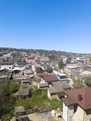Продам трехкомнатную (3-комн.) квартиру, Туристов ул, 8к5, Симферополь г