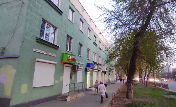 Продам однокомнатную (1-комн.) квартиру, Московский пр-кт, 60, Воронеж г