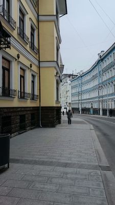 Сдам торговое помещение 141 м2, 1-й Колобовский пер, 17 1, Москва г