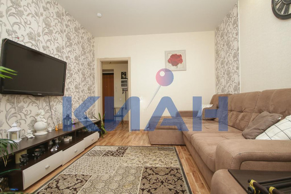 Продам однокомнатную (1-комн.) квартиру, Норильская ул, 16ки, Красноярск г