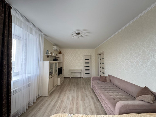 Продам двухкомнатную (2-комн.) квартиру, Дуки ул, 59/11, Брянск г