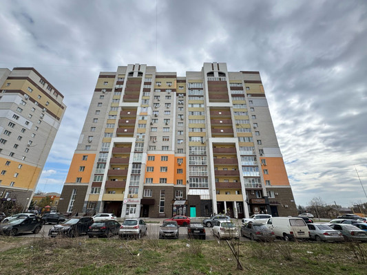 Продам двухкомнатную (2-комн.) квартиру, Дуки ул, 59/11, Брянск г