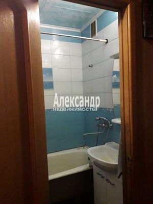 Продам двухкомнатную (2-комн.) квартиру, Солидарности пр-кт, 5, Санкт-Петербург г
