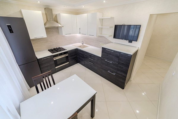 Продам трехкомнатную (3-комн.) квартиру, Володарского ул, 9А, Пенза г