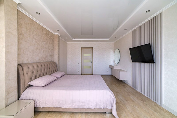 Продам трехкомнатную (3-комн.) квартиру, Володарского ул, 9А, Пенза г
