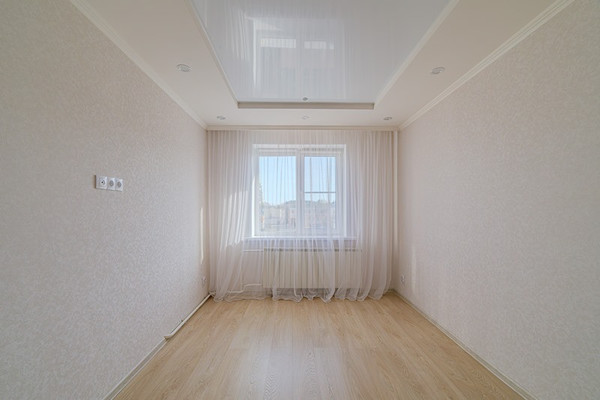 Продам трехкомнатную (3-комн.) квартиру, Володарского ул, 9А, Пенза г