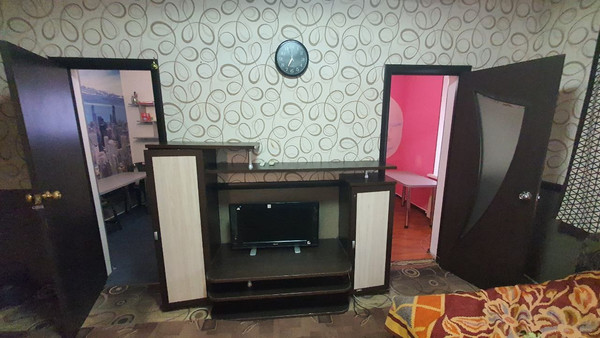 Продам трехкомнатную (3-комн.) квартиру, Сеченова ул, 37, Ялта г