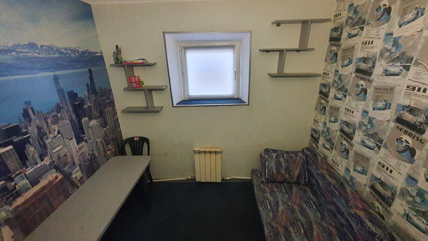 Продам трехкомнатную (3-комн.) квартиру, Сеченова ул, 37, Ялта г