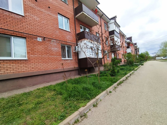 Продам однокомнатную (1-комн.) квартиру, Ленина ул, 245к3, Апшеронск г