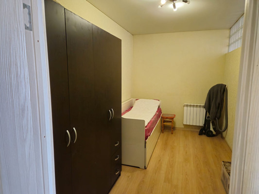 Продам однокомнатную (1-комн.) квартиру, Венеры ул, 21, Верхнетемерницкий п