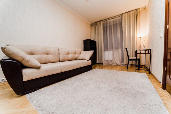 Продам однокомнатную (1-комн.) квартиру, Кутузовский пр-кт, 15, Москва г