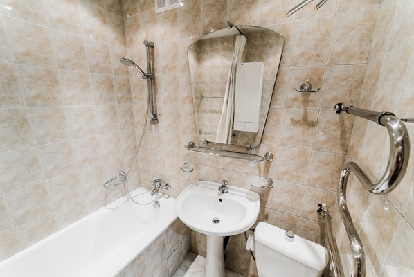 Продам однокомнатную (1-комн.) квартиру, Кутузовский пр-кт, 15, Москва г