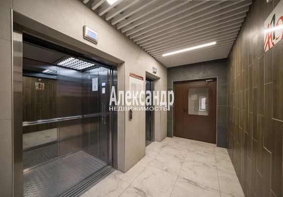 Продам двухкомнатную (2-комн.) квартиру, Английская ул, 8, Бугры п