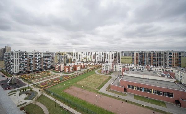Продам двухкомнатную (2-комн.) квартиру, Английская ул, 8, Бугры п