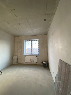 Продам трехкомнатную (3-комн.) квартиру, им. генерала Корнилова ул, 10к, Краснодар г