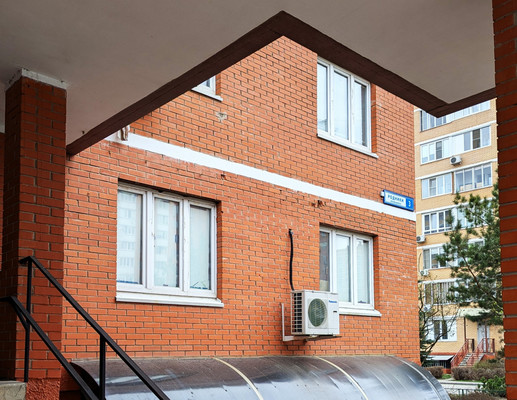 Продам двухкомнатную (2-комн.) квартиру, Родники мкр, 3, Знамя Октября п