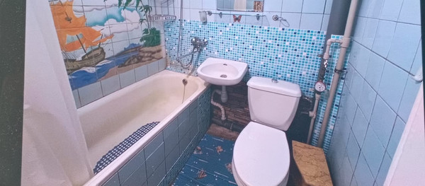 Продам двухкомнатную (2-комн.) квартиру, Свободы ул, 23, Краснодар г