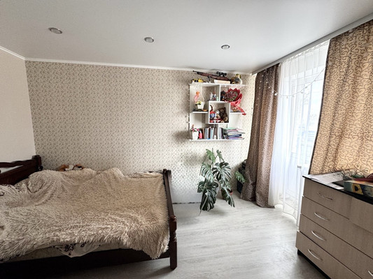Продам двухкомнатную (2-комн.) квартиру, Станке Димитрова пр-кт, 24, Брянск г
